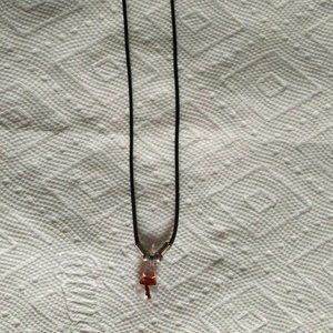 Glass pendant necklace 17"